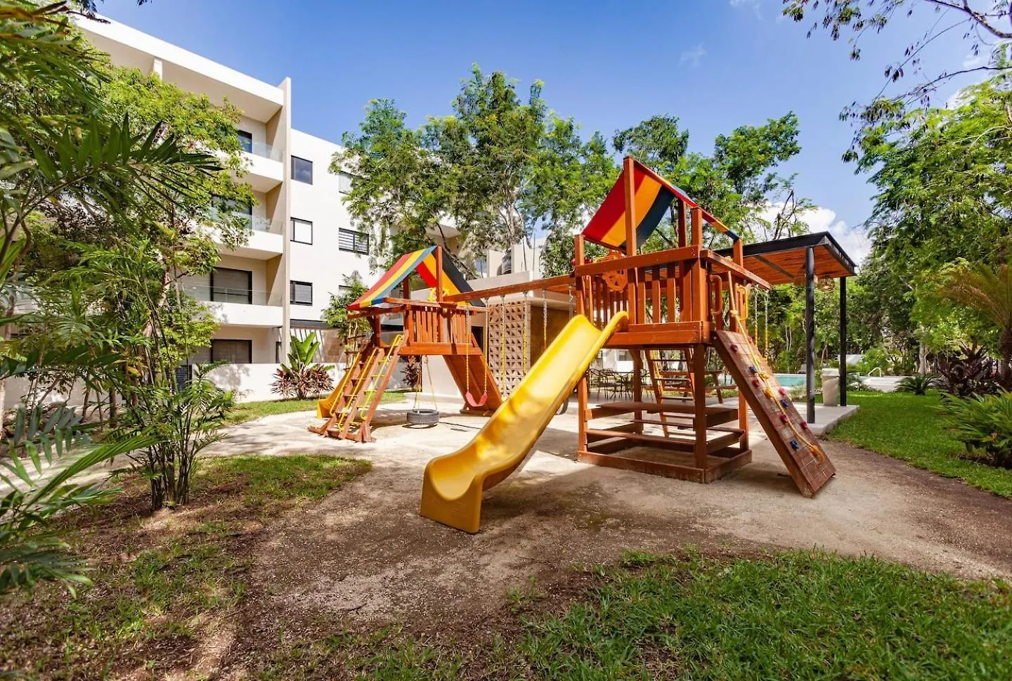 New! Coto11 12Min Beach4 Poolsplayground2 Gyms Playa del Carmen